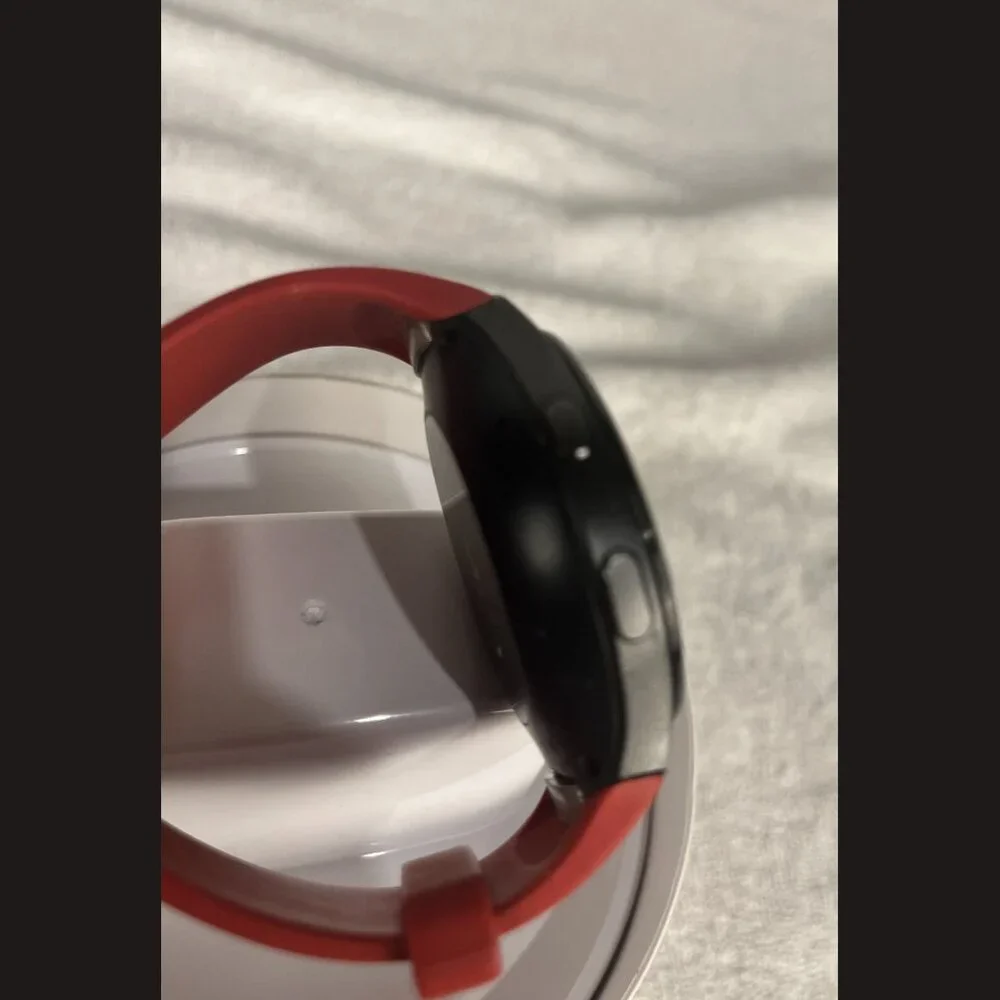 Samsung‎ Gear S2 Smartwatch 42 mm – Classic with Box & Accessories